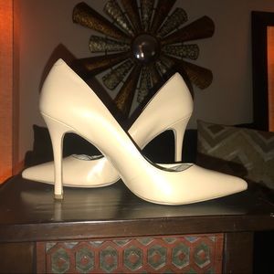 BCBG GENERATION Stilletos